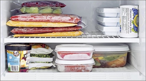 Nắm rõ cách sắp xếp thực phẩm trong ngăn đá sẽ giúp bạn bảo quản chúng tốt hơn